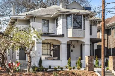 Main picture of 720 Penn Ave NE