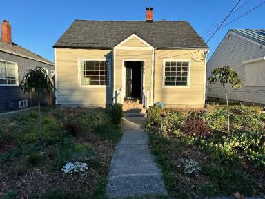 Main picture of 2713 N Stevens St