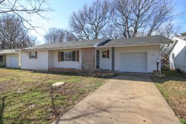 Main picture of 1947 S Lancaster Ave