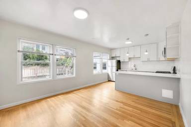 Main picture of 475 Chestnut St
