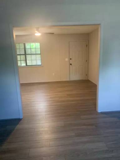 Main picture of 926 25th Street Cir
