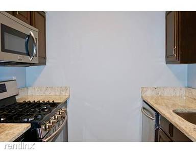 Main picture of 147 Kelton Place