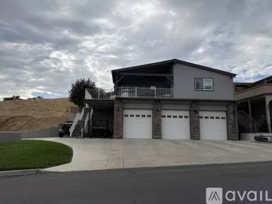 Main picture of 2665 Bridle Trail Ln