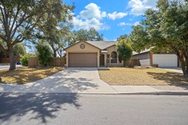 Main picture of 7402 Corian Park Dr