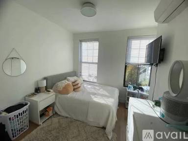 Main picture of 1267 Herkimer St