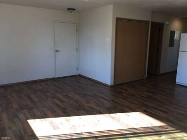 Main picture of 706 Darby St