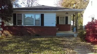 Main picture of 1061 S Elizabeth St