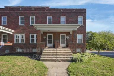Main picture of 1126 Northwest Blvd