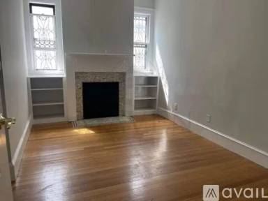 Main picture of 60 College Ave