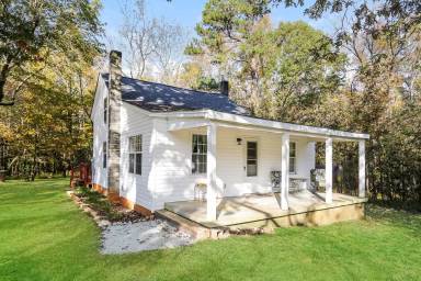 Main picture of 1375 Kermit Dr