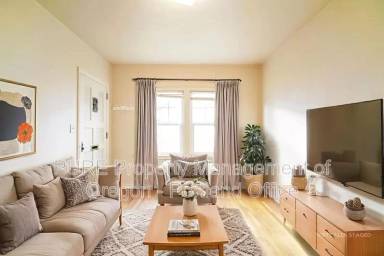 Main picture of 705 NE 20th Ave