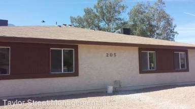 Main picture of 205 E Lawrence Blvd
