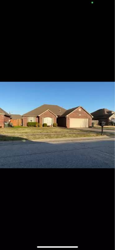 Main picture of 11821 N 117th East Ave