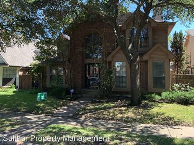 Main picture of 304 Sheridan Trl