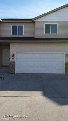 Main picture of 4240 Estate Dr S