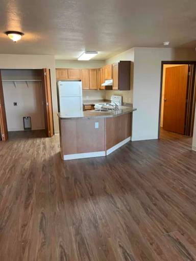 Main picture of 1420 36th Ave NE