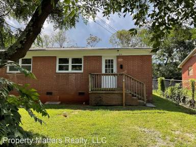 Main picture of 521 E Holly St