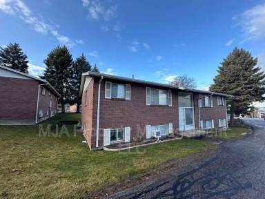 Main picture of 1731 E Holladay Blvd