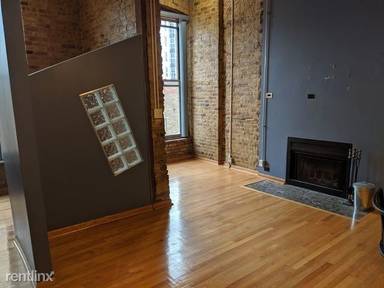 Main picture of 525 N Halsted St