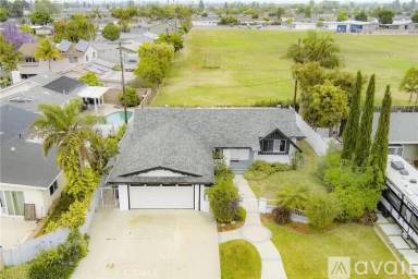 Main picture of 16082 Schryer Ln