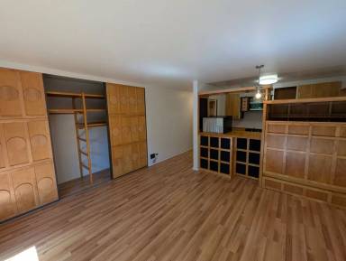 Main picture of 425 Orange St Apartments