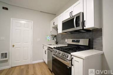 Main picture of 9 Noyes Pl