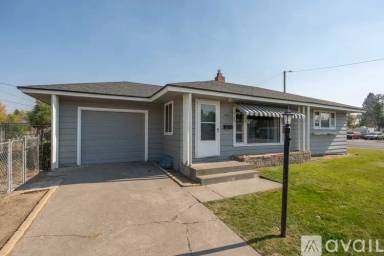 Main picture of 1675 S Higbee Ave