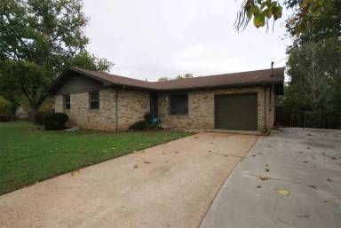 Main picture of 2501 Gibson St NW