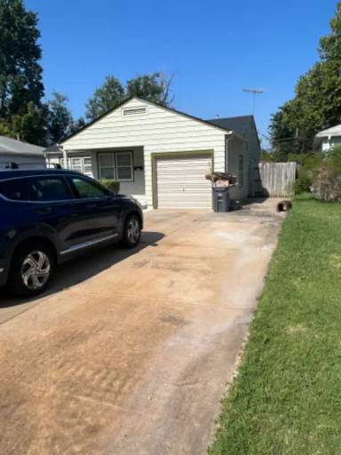 Main picture of 1617 S Elpyco St