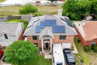 Main picture of 7721 Misty Ridge Dr N