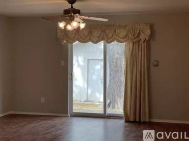 Main picture of 5921 Rosalyn Dr