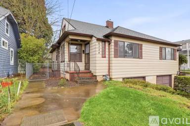 Main picture of 6524 N Congress Ave