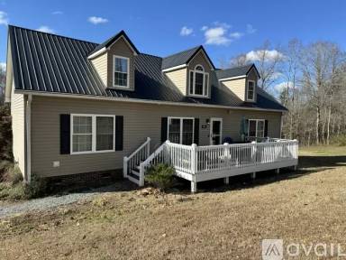 Main picture of 1015 George Hege Rd