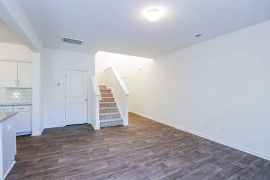 Main picture of 14150 Clayborn St