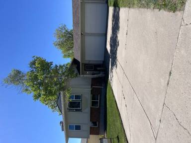 Main picture of 631 Lafayette Blvd