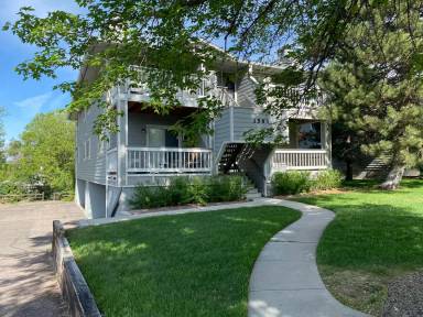 Main picture of 3583 S Marion St