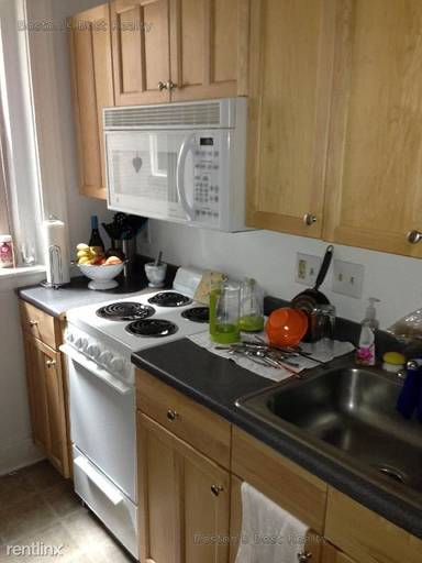 Main picture of 1665 Commonwealth Ave