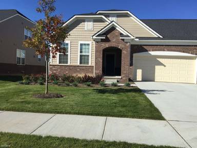 Main picture of 582 Ivyland St