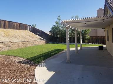Main picture of 5243 Lantern Crest Dr