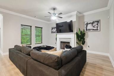 Main picture of 840 Palmetto Point Dr