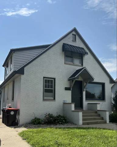 Main picture of 432 N Bauman Ave