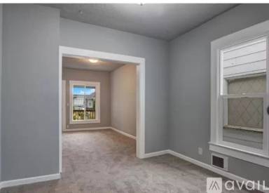 Main picture of 3406 Rockefeller Ave
