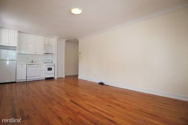 Main picture of 657 2nd Ave