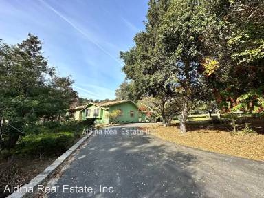 Main picture of 25 Enos Ln