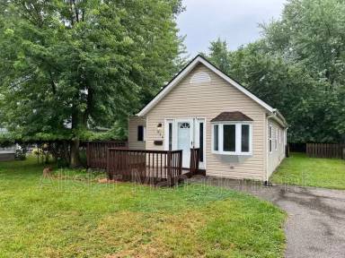 Main picture of 958 Quentin Rd