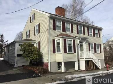 Main picture of 14 Boardman St