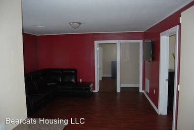 Main picture of 135 Laurel Ave
