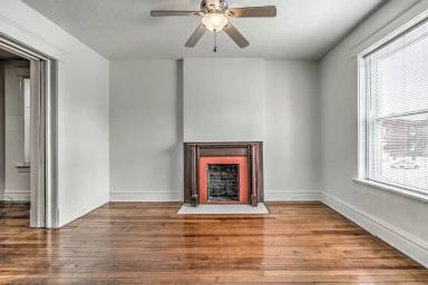 Main picture of 3507 Alberta St