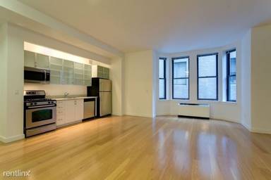 Main picture of 45 Wall St Apartments