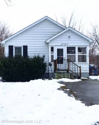 Main picture of 1155 Lakeview St